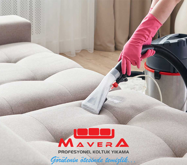 Koltuklarınızda Görünenin Ötesinde Temizlik...